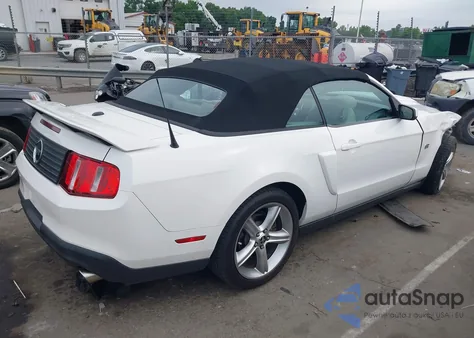 2010 Ford Mustang Gt/Gt Premium from USA, damaged, VIN 1ZVBP8FH8A5139813